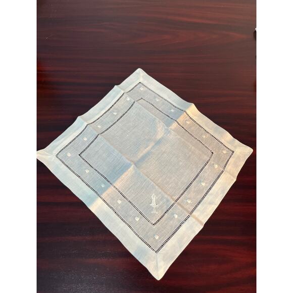 White Embroidered Napkins Dress Form Seamstress Set of 6 Brunch Tea Party - Picture 2 of 4